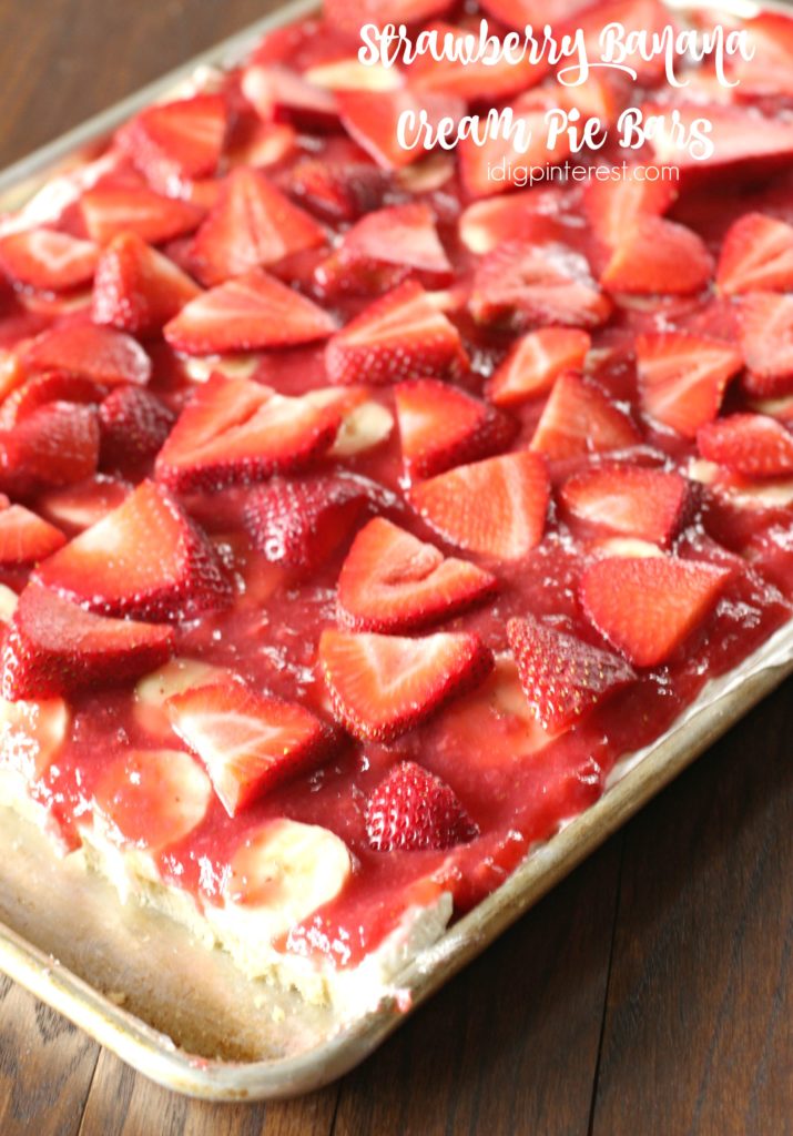 strawberry banana cream pie bars1