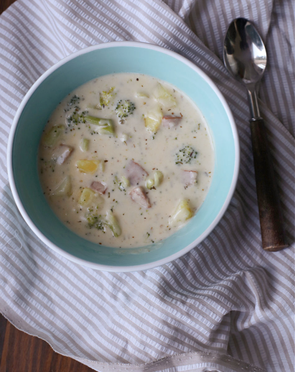 Ham Potato and Broccoli Cheddar Soup I Dig Pinterest